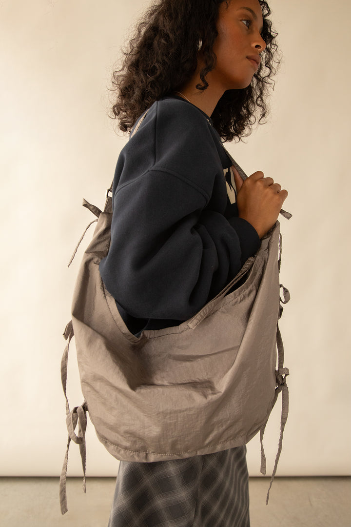 LARGE SHOULDER BAG WITH BOWS in Taupe Grey — alternate angle