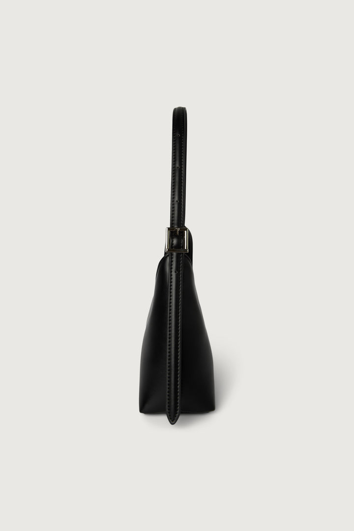 AVERY SHOULDER BAG in Black — alternate angle