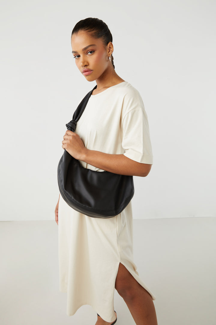 KNOTTED SLING BAG in Black — alternate angle