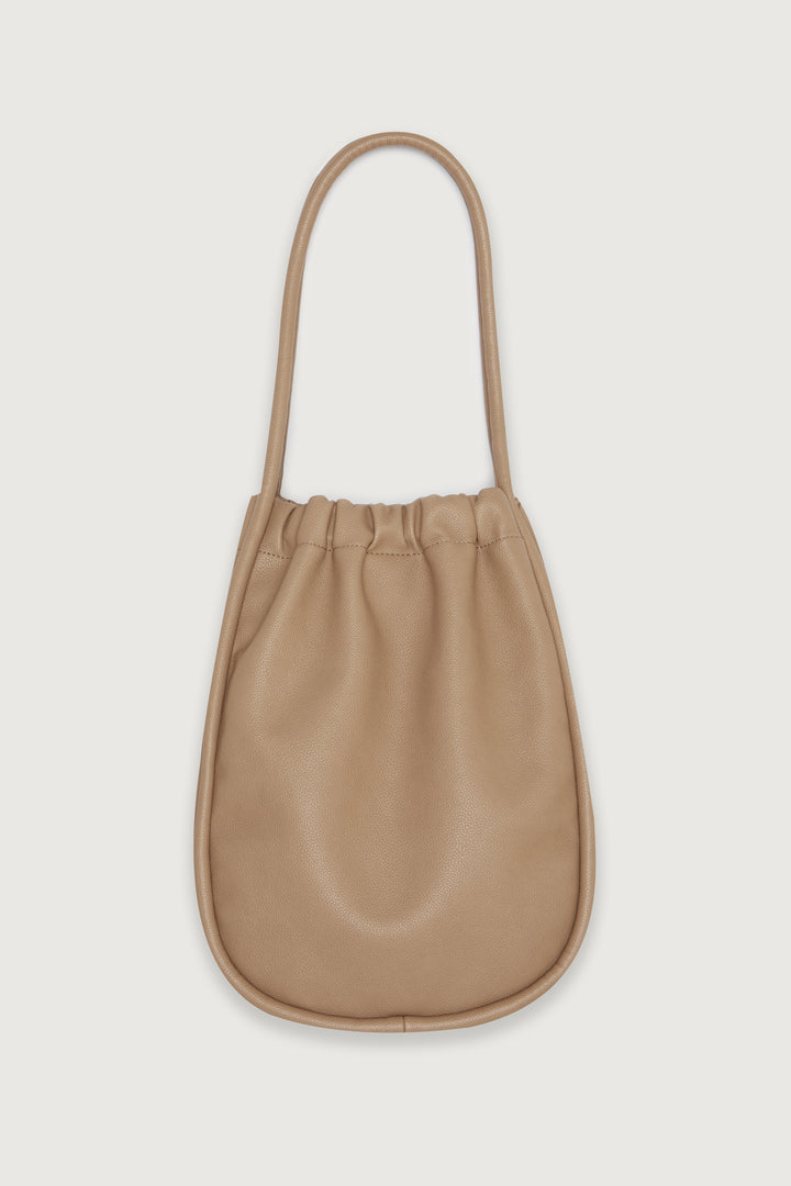 TOTE BAG in Latte — alternate angle