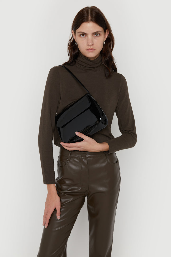 PATENT FRONT FLAP SHOULDER BAG in Black — alternate angle