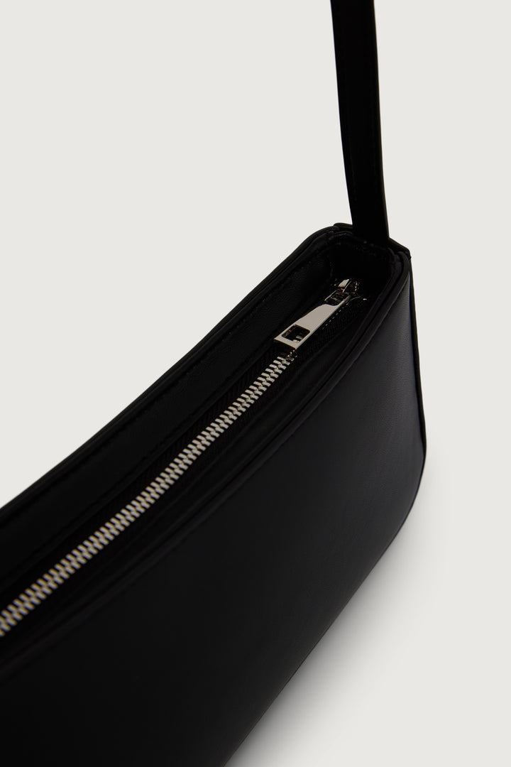 MINIMAL SHOULDER BAG in Black — alternate angle