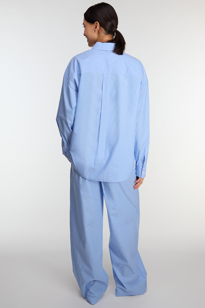 STRIPED COTTON POPLIN BUTTON FRONT SHIRT in Azurine Blue Stripe — alternate angle