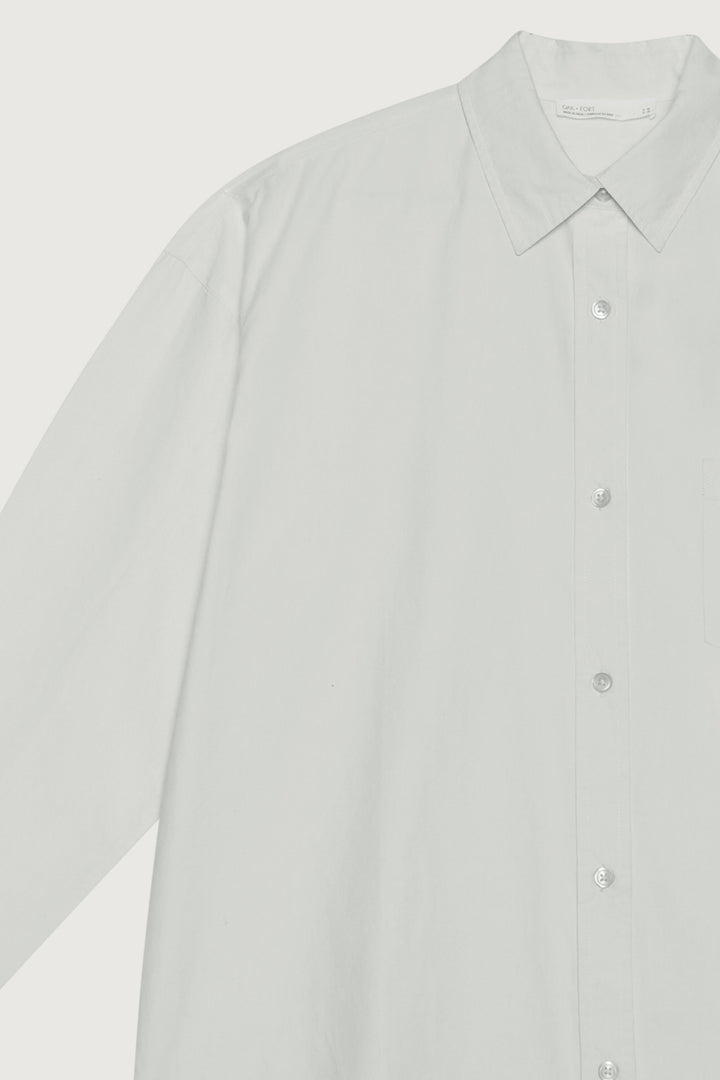COTTON POPLIN SHIRT in Coconut Milk — alternate angle