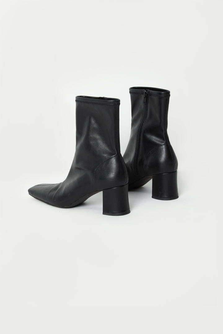 GLOVE BOOT in Black — alternate angle