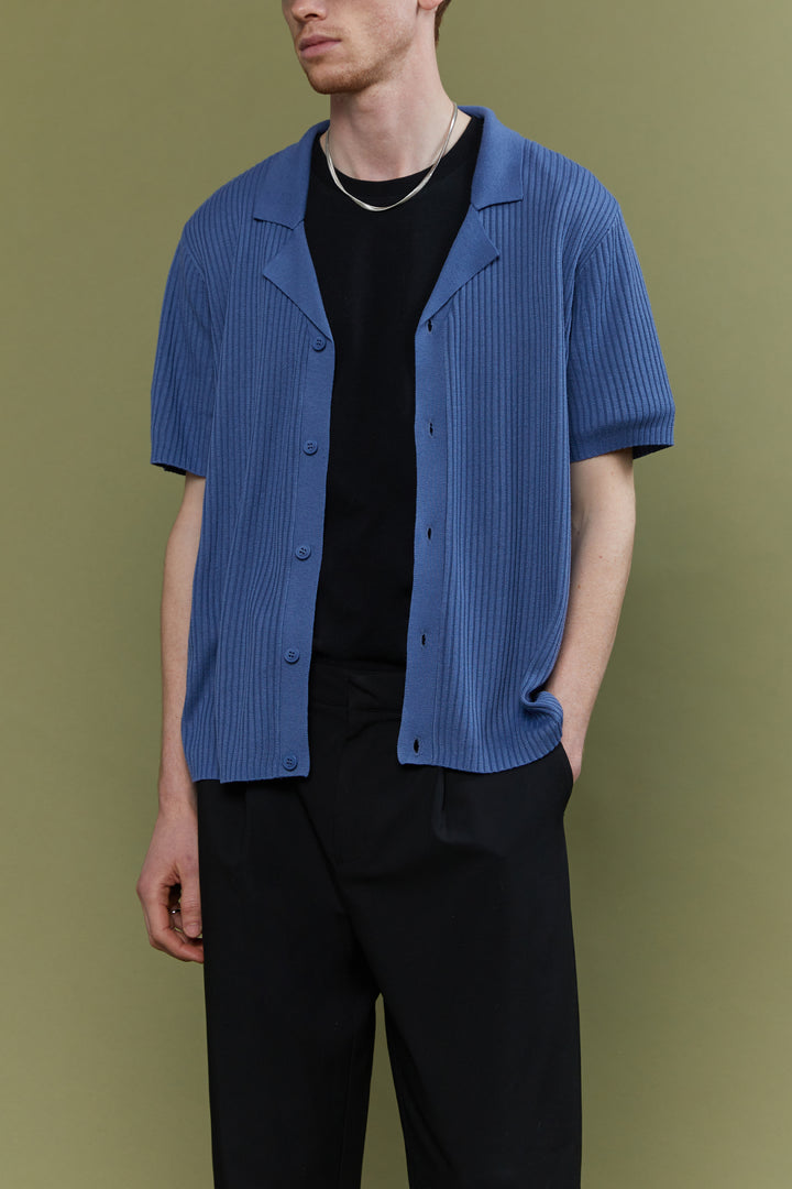 RIBBED BUTTON UP SHIRT in Cornflower — alternate angle