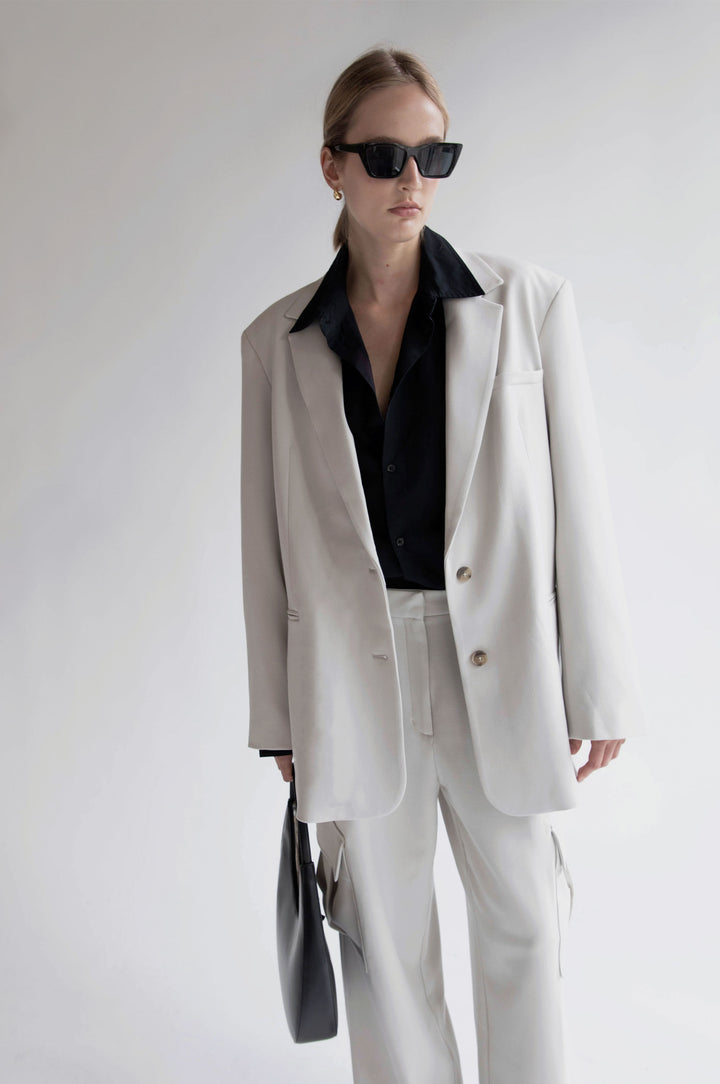OVERSIZED BLAZER in Pelican — alternate angle