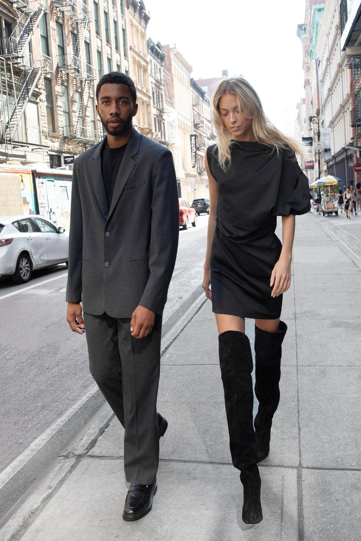 RELAXED FIT BLAZER in HEATHER DARK CHARCOAL — alternate angle