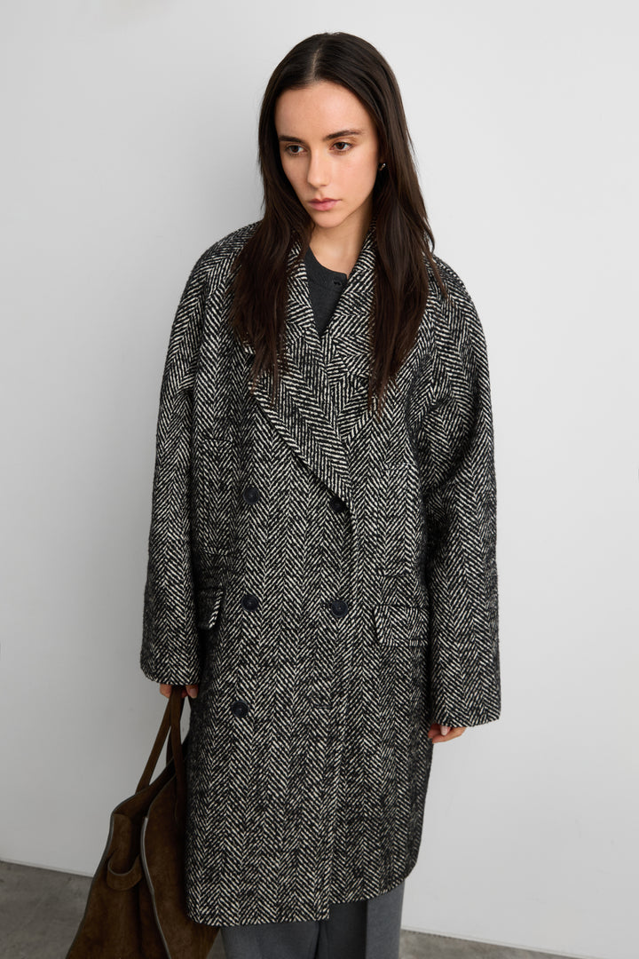 OVERSIZED WOOL-BLEND DOUBLE-BREASTED COAT in Black Herringbone — alternate angle