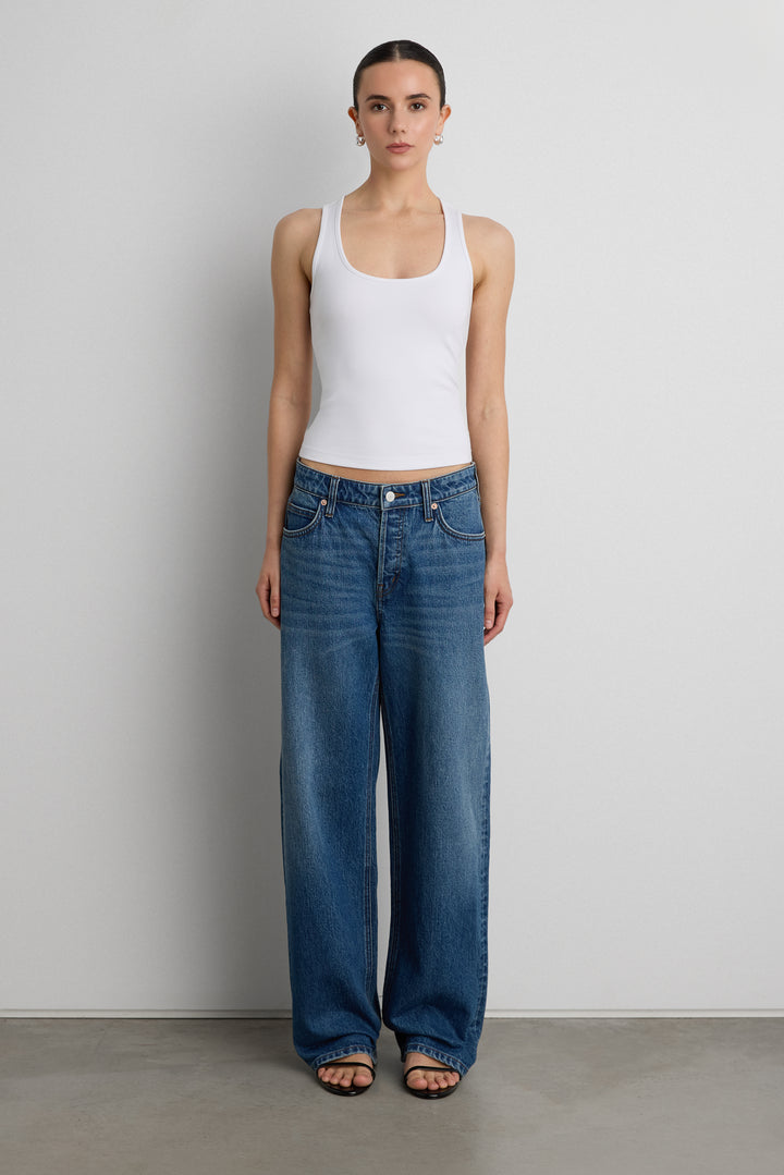 STRAIGHT LEG RELAXED FIT JEAN