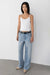 MID-RISE STRAIGHT LEG JEAN
