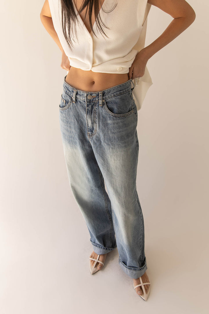 OVERSIZED JEAN in Light Wash — alternate angle