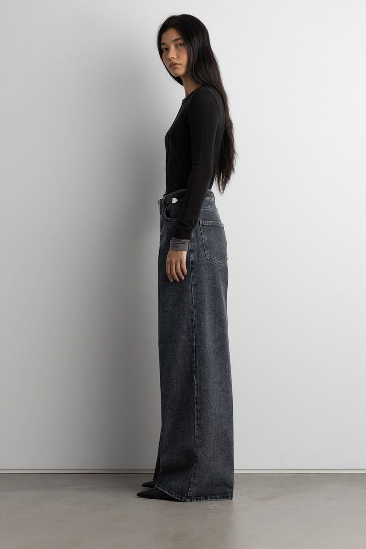 HIGH-RISE WIDE LEG JEAN in DARK BLUE — alternate angle