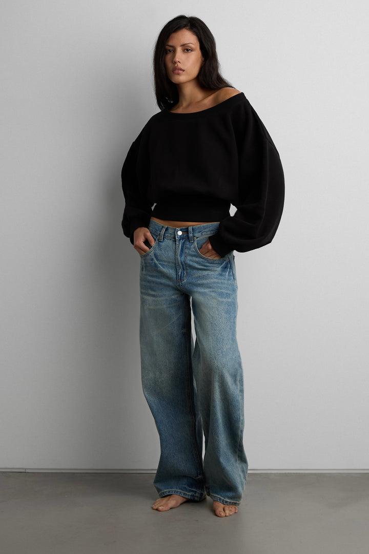 VINTAGE WASH MID-RISE BARREL LEG JEAN in Vintage Medium Wash — alternate angle