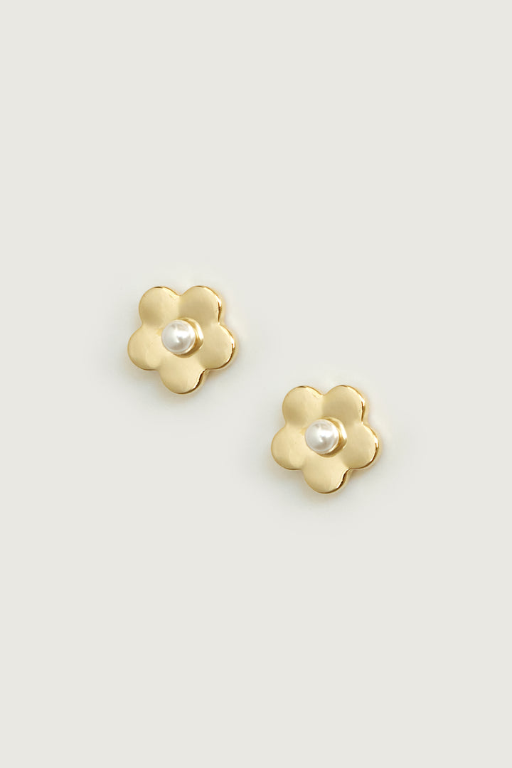 DAISY PEARL STUDS in Gold — alternate angle