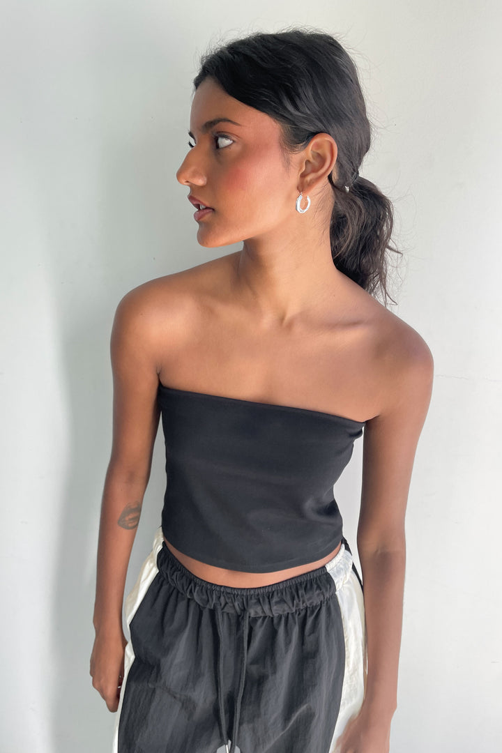 WAVY BUBBLY HOOPS in Silver — alternate angle