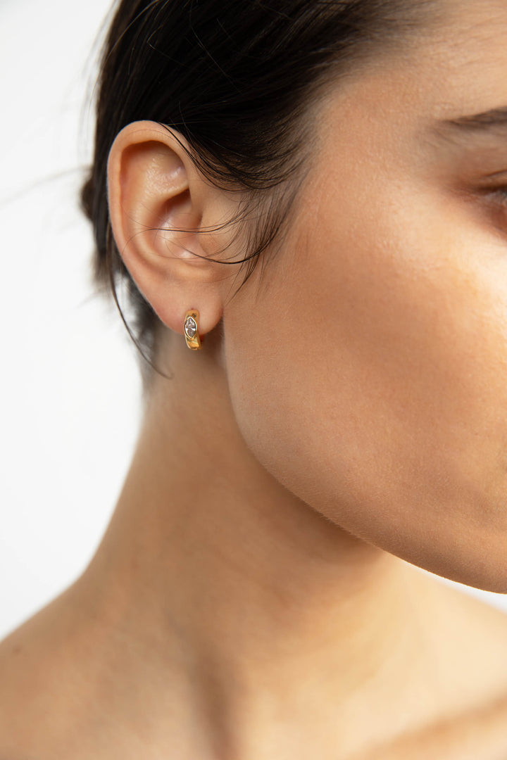 HOOP EARRING WITH ZIRCONIA in Gold — alternate angle