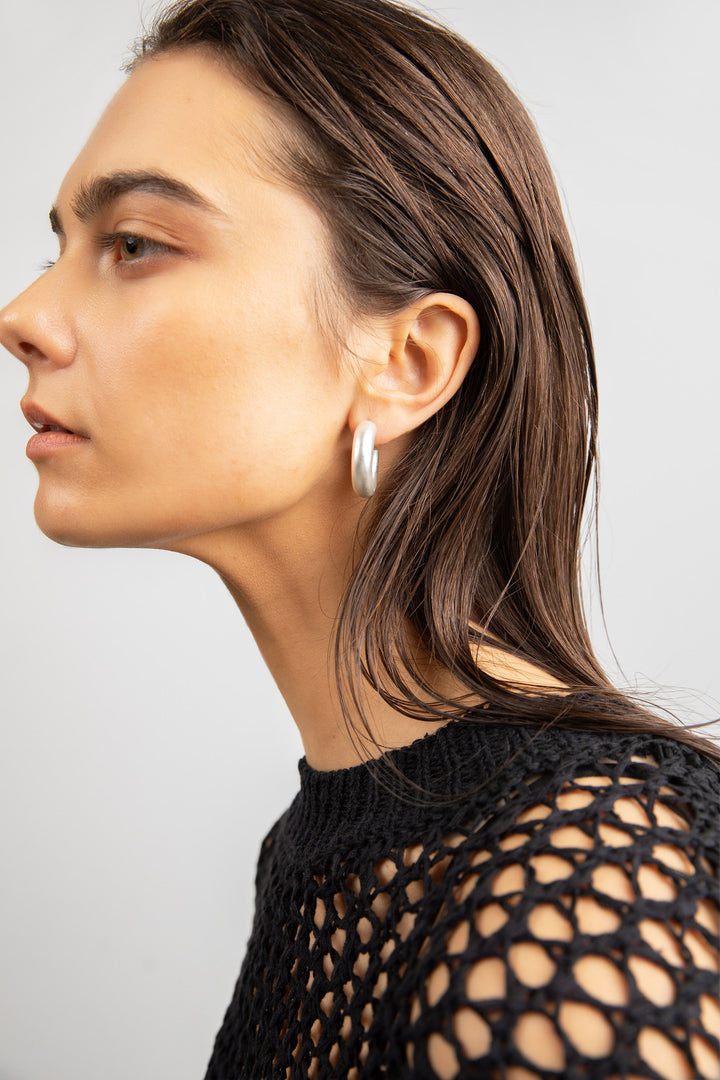 MATTE HOOP EARRING in Silver — alternate angle