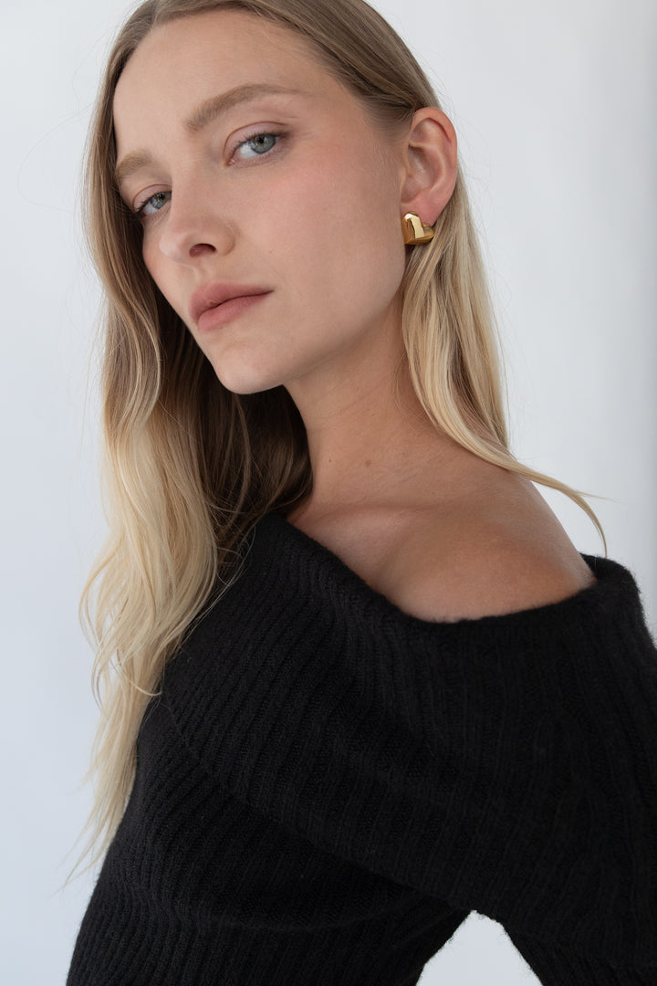 HEART STUD EARRING in Gold — alternate angle