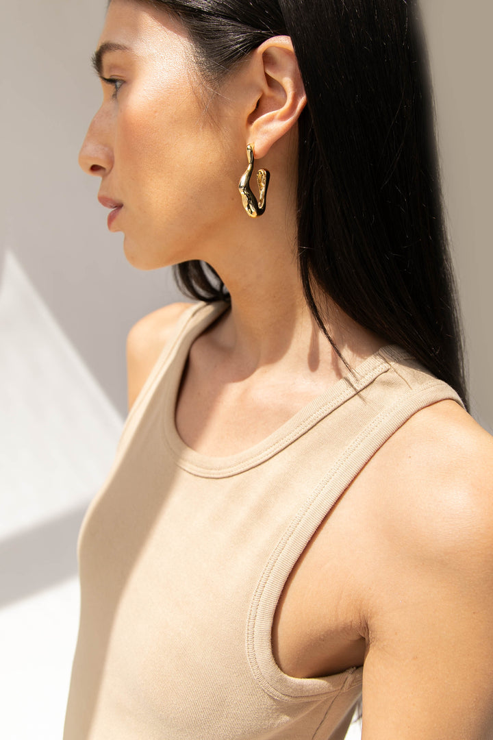 ABSTRACT SQUIGGLE HOOP EARRING in Gold — alternate angle