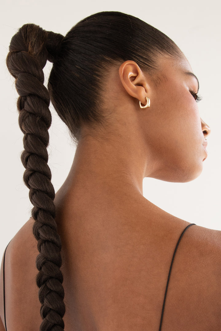 SQUARED THICK HOOP in Gold — alternate angle