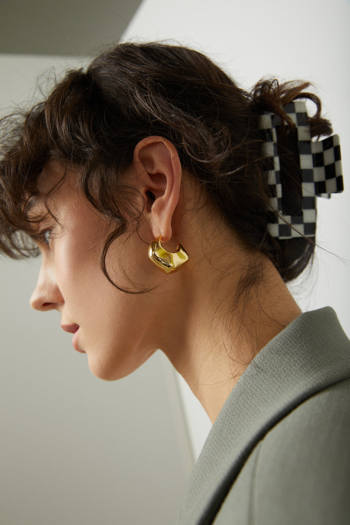 CHUNKY ABSTRACT EARRING in Gold — alternate angle