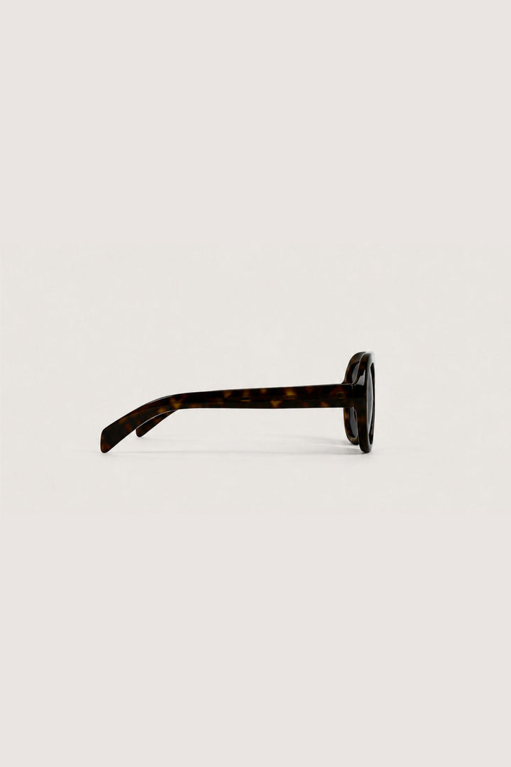 OVERSIZED SQUARE SUNGLASSES in TORTOISE GREY TINT — alternate angle