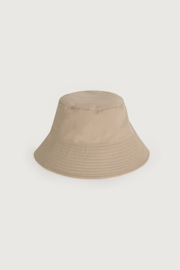 BUCKET HAT in Beige — alternate angle