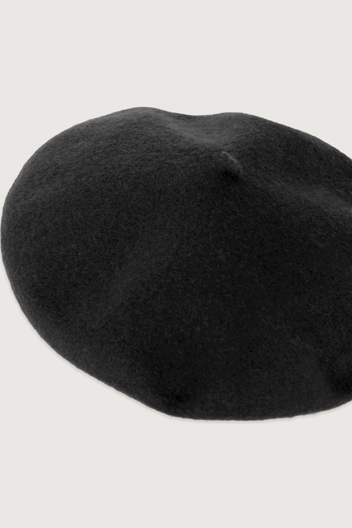 WOOL BLEND BERET in Black — alternate angle