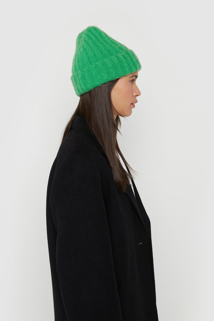 CHUNKY BEANIE in Lucky Green — alternate angle