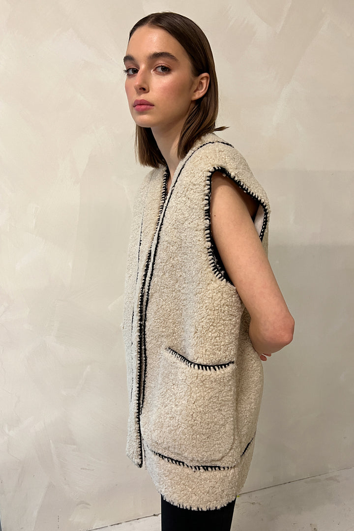 SHEARLING VEST WITH CONTRAST STITCH in Beige — alternate angle