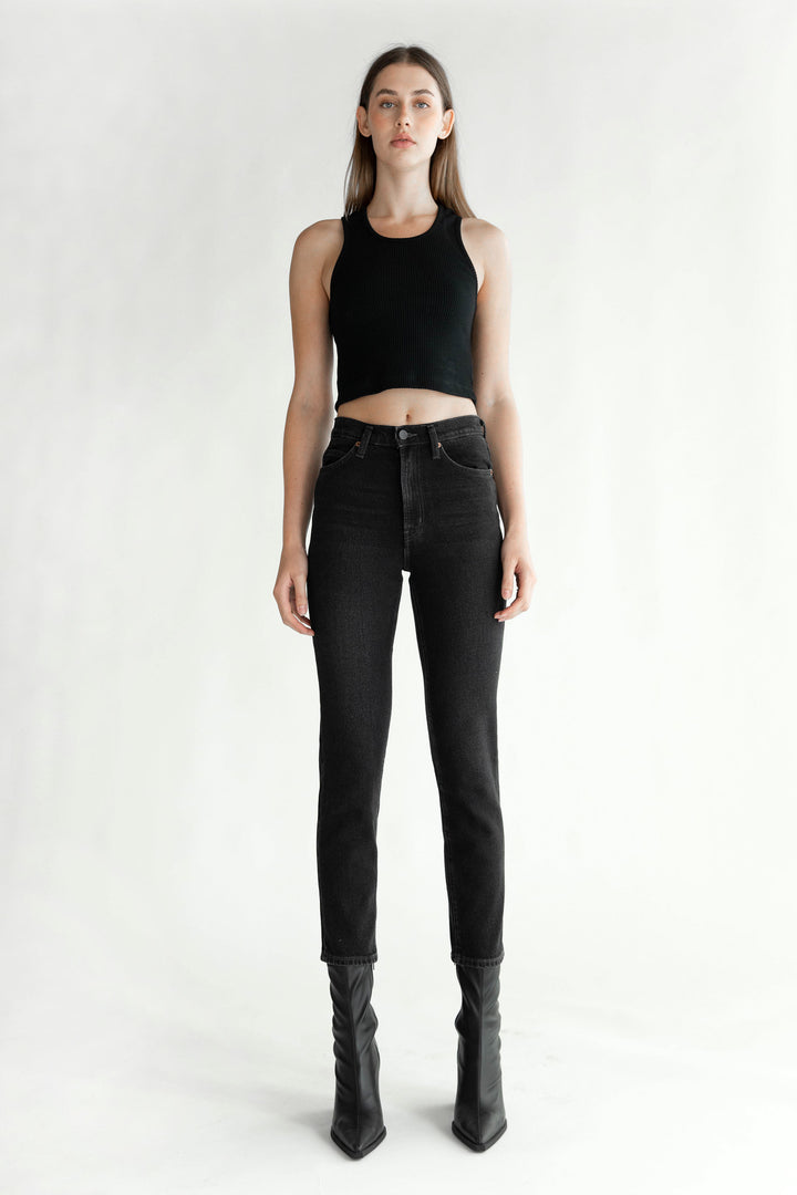 OAK ESSENTIAL SLIM FIT HIGH-RISE JEAN in Washed Black — alternate angle