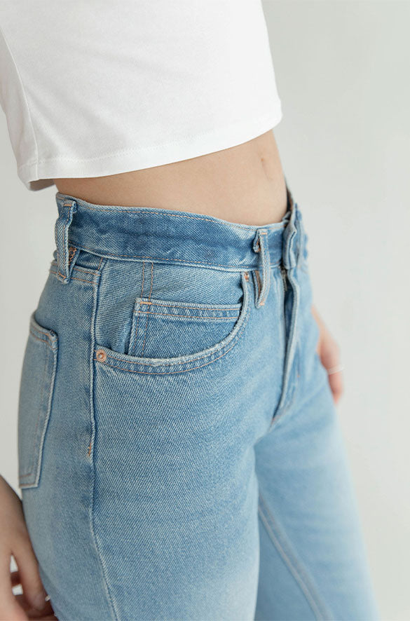 OAK 96 BOOT CUT JEAN in Light Stone — alternate angle