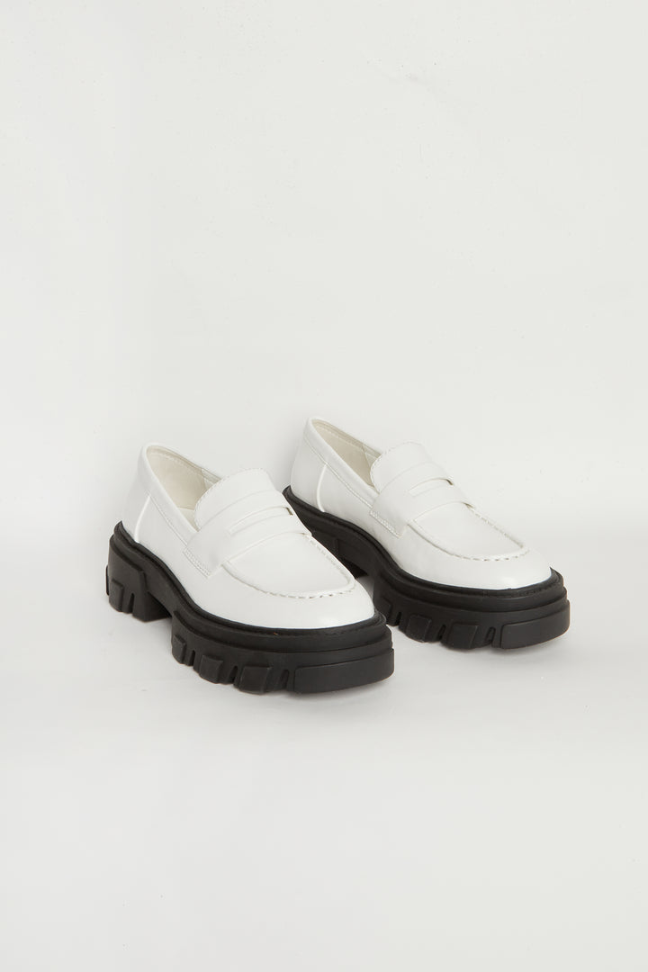 CHUNKY LOAFER in White — alternate angle