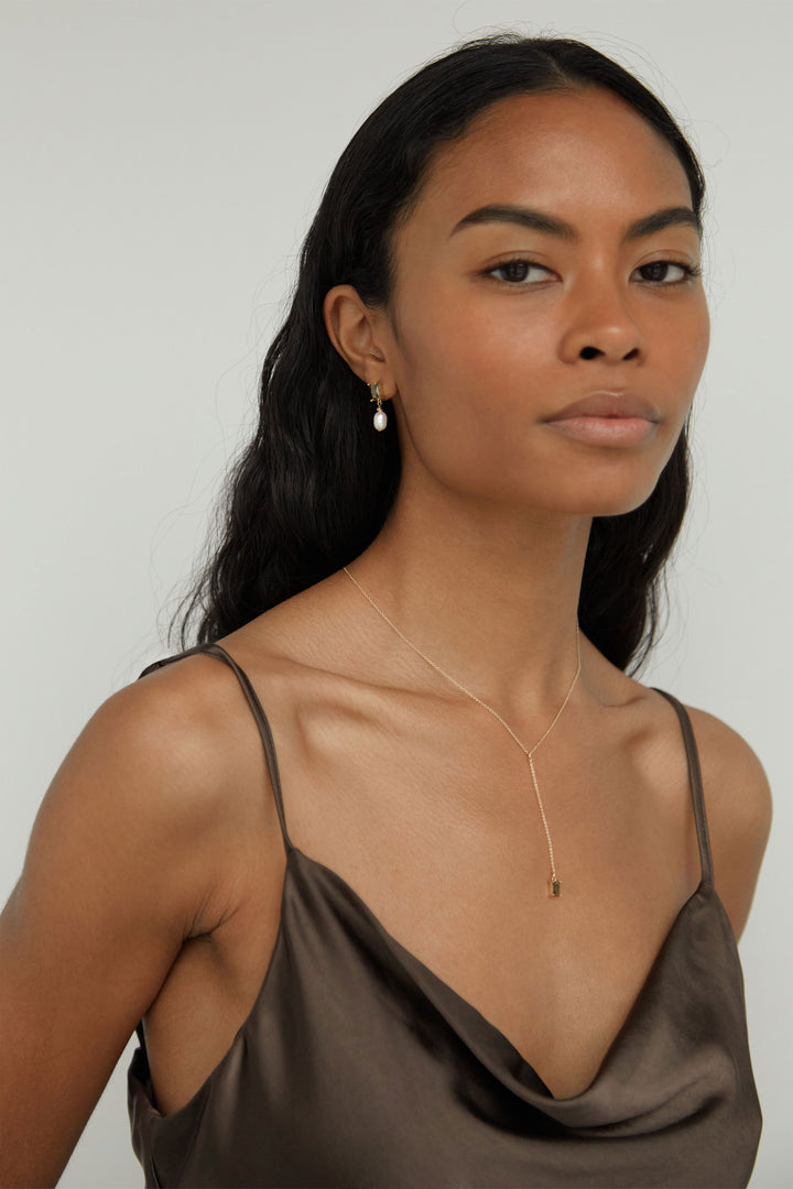 PENDANT DROP NECKLACE in Peridot Gold — alternate angle