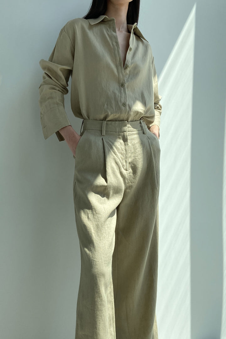 100% LINEN STRAIGHT LEG PANT in Khaki Twill — alternate angle
