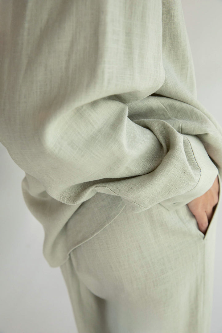 LINEN BLEND WIDE LEG PANT in Moss Grey — alternate angle