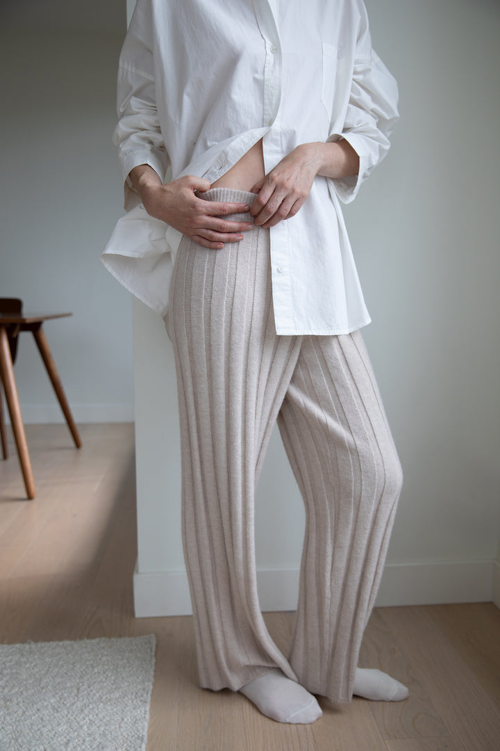 RIBBED SWEATER PANT in Cream — alternate angle