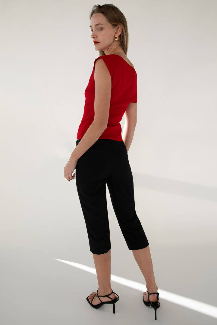 LOW-RISE CAPRI in Black — alternate angle