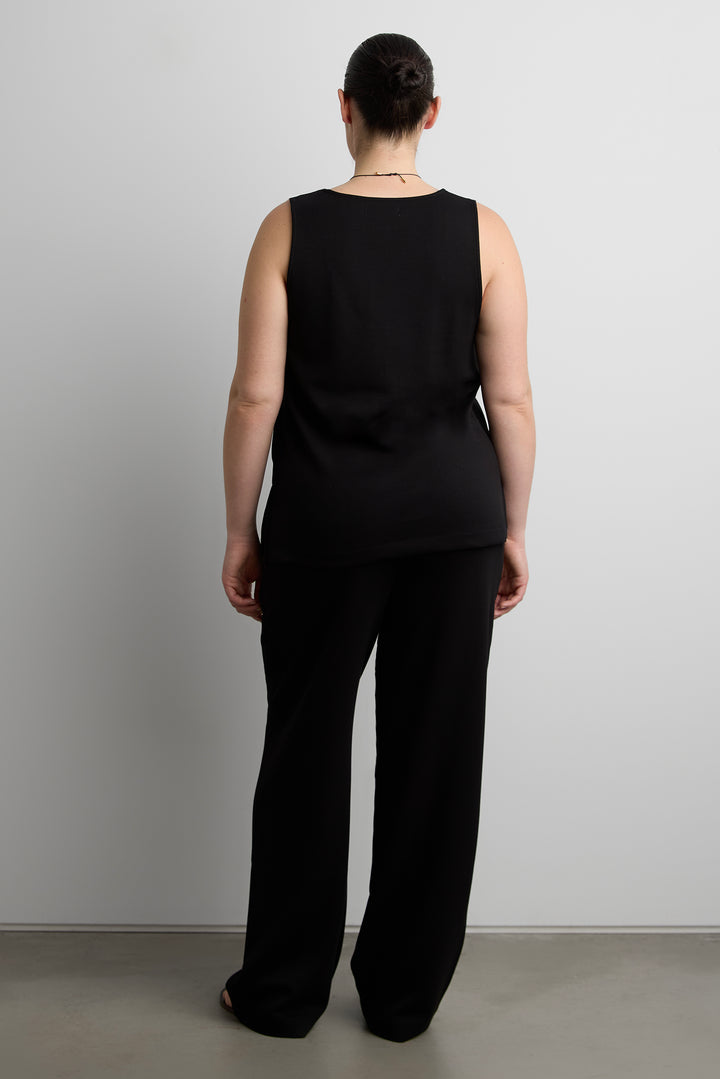 SCUBA ELASTIC WAIST STRAIGHT LEG PANT in Black — alternate angle