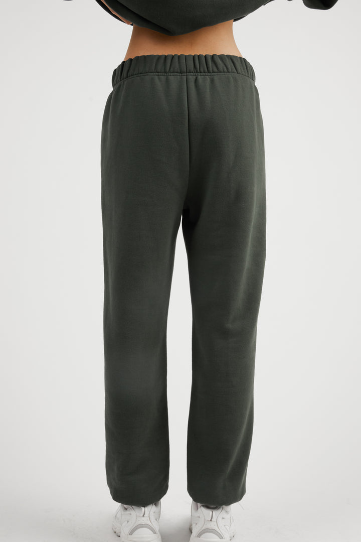 RELAXED FIT JOGGER in DEEP GREEN — alternate angle