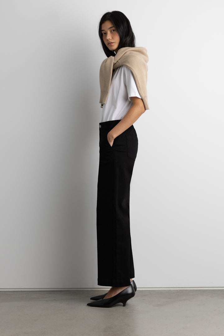 CROPPED LENGTH TWILL WIDE LEG PANT in Black — alternate angle