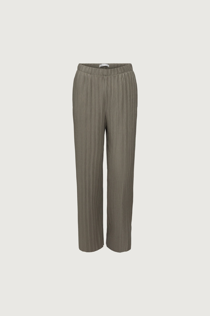 PLEATED LOUNGE PANT in Vetiver — alternate angle