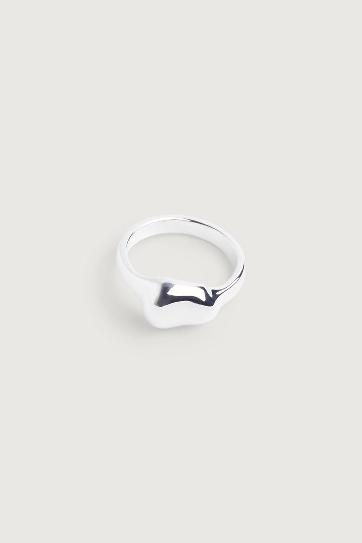 PEBBLE RING in Silver — alternate angle