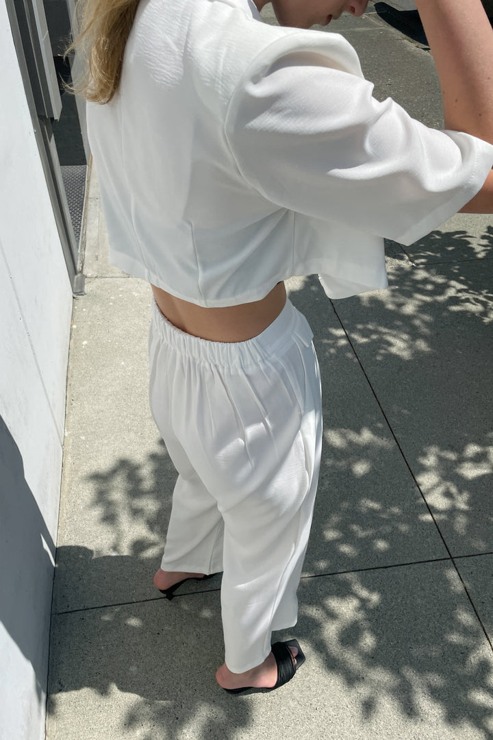 CROPPED BLAZER AND PANT SET in White — alternate angle