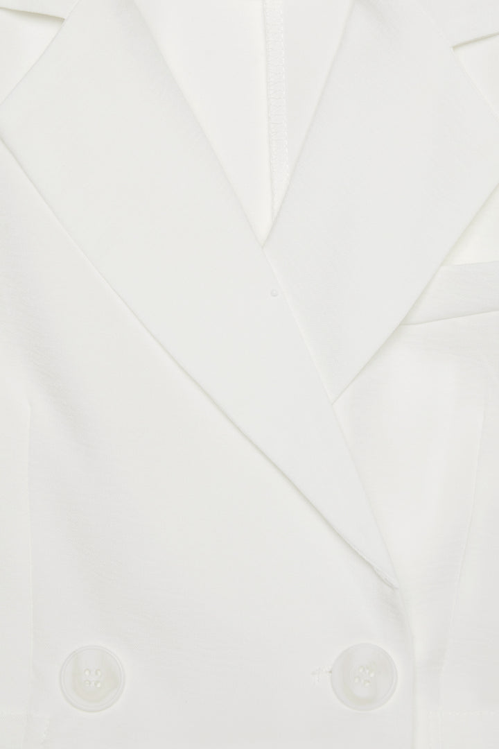 CROPPED BLAZER AND PANT SET in White — alternate angle