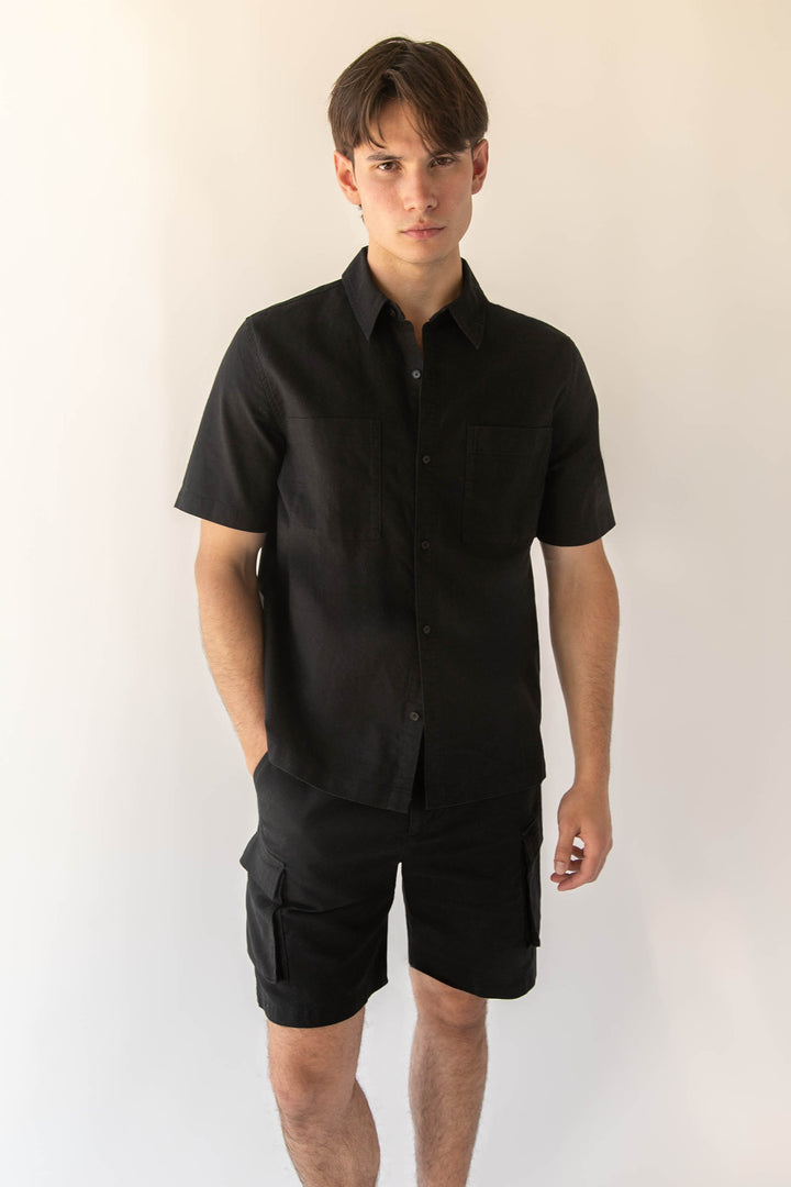 COTTON LINEN CARGO SHORT SLEEVE SHIRT in Black — alternate angle