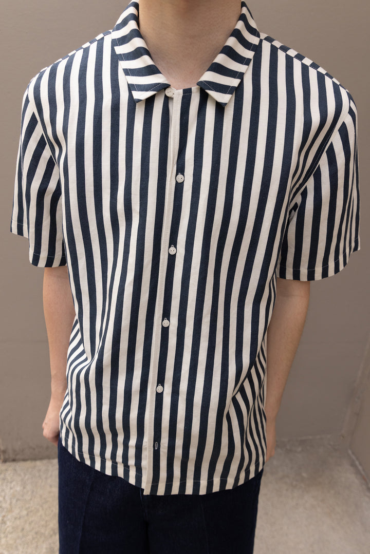 LINEN BLEND BUTTON-UP SHIRT in Cream Navy Stripe — alternate angle