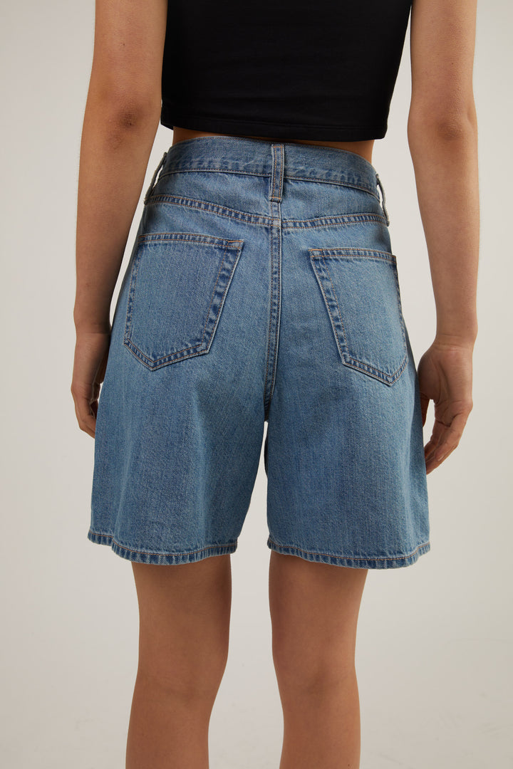 LIGHTWEIGHT JEAN SHORT in Light Stone — alternate angle