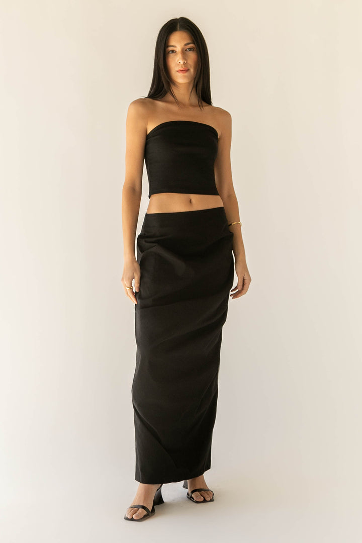 GATHERED DETAIL COLUMN MAXI SKIRT in Black — alternate angle
